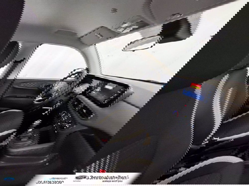 Hyundai i10 nuova a Roma (6)