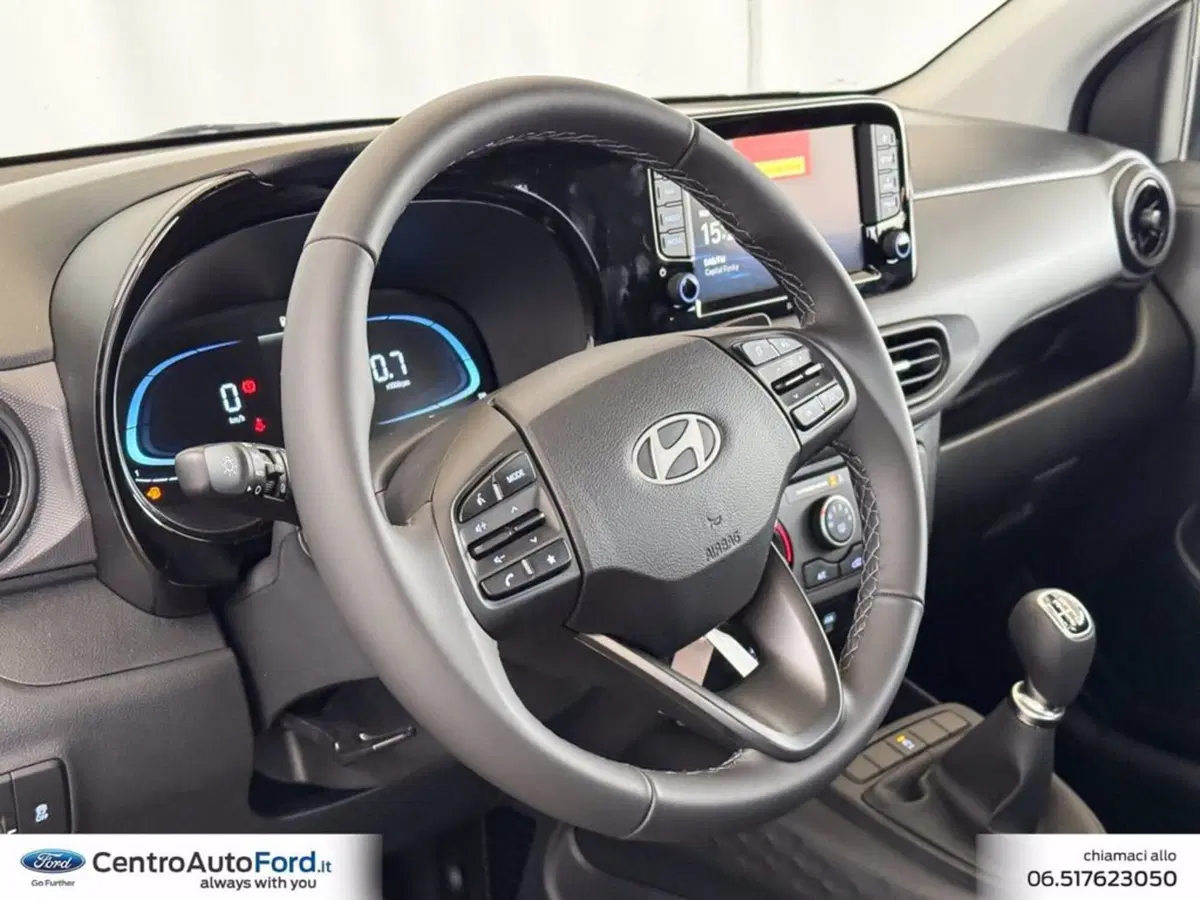 Hyundai i10 nuova a Roma (18)