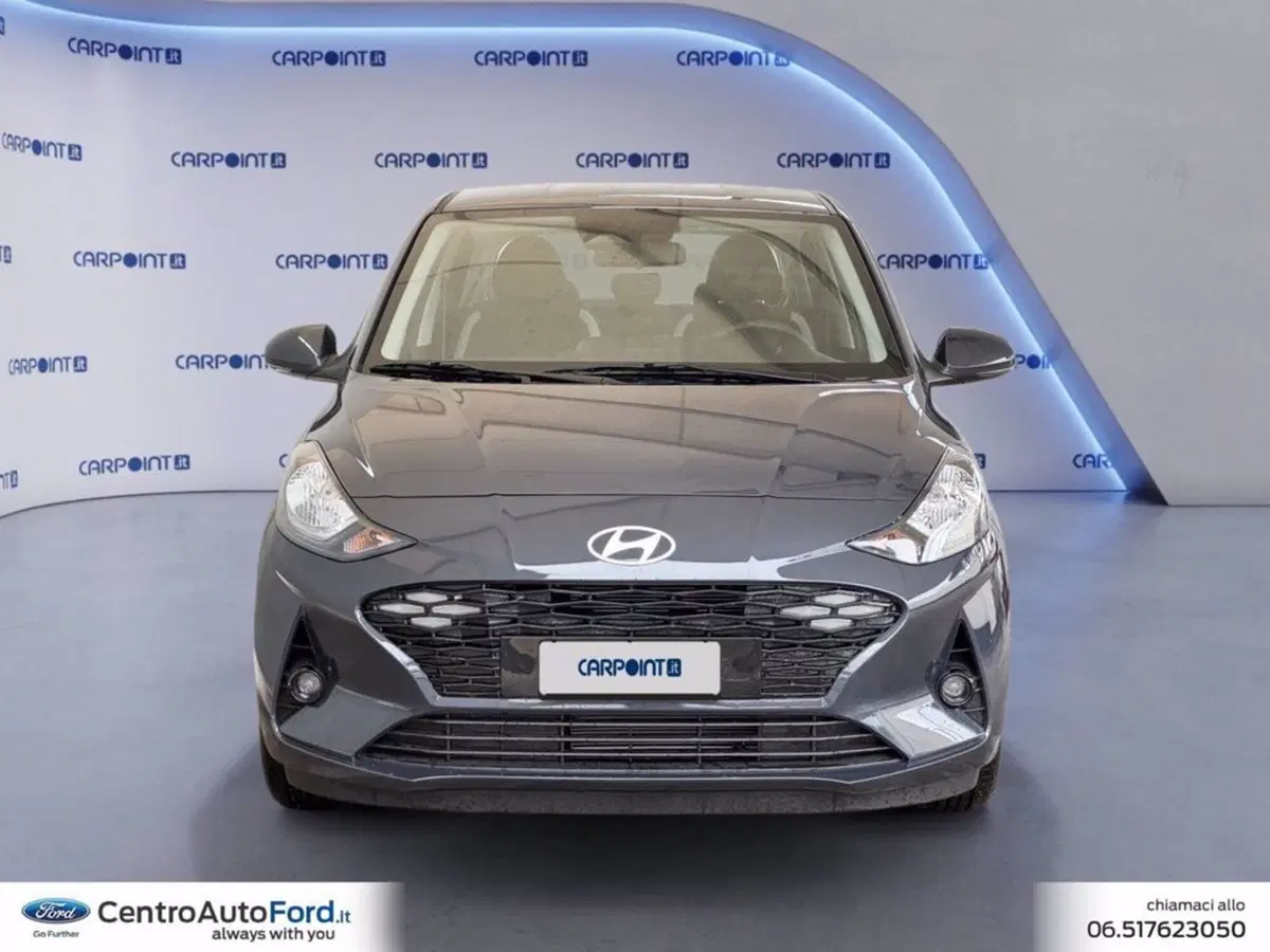 Hyundai i10 nuova a Roma (2)