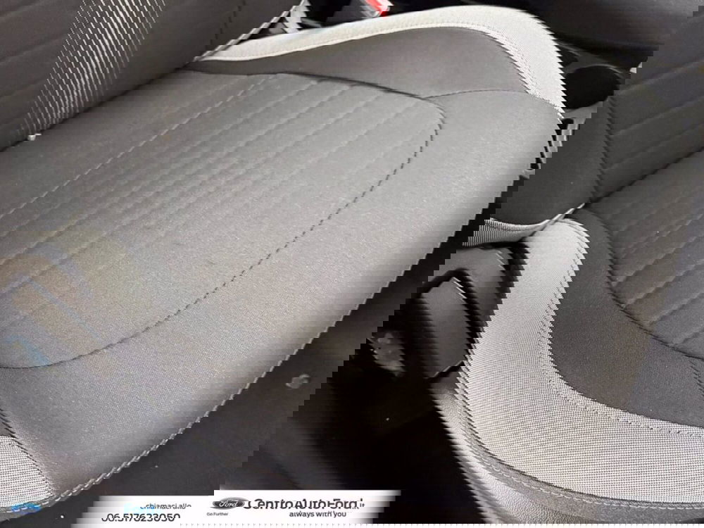 Hyundai i10 nuova a Roma (8)