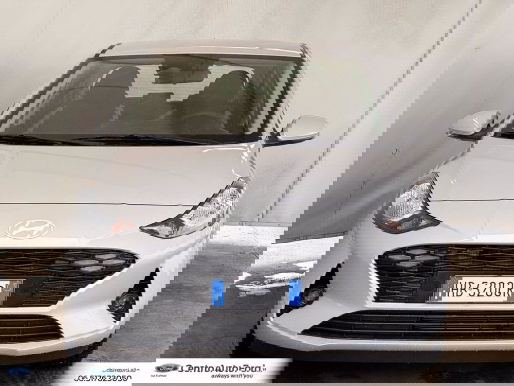 Hyundai i10 nuova a Roma (2)