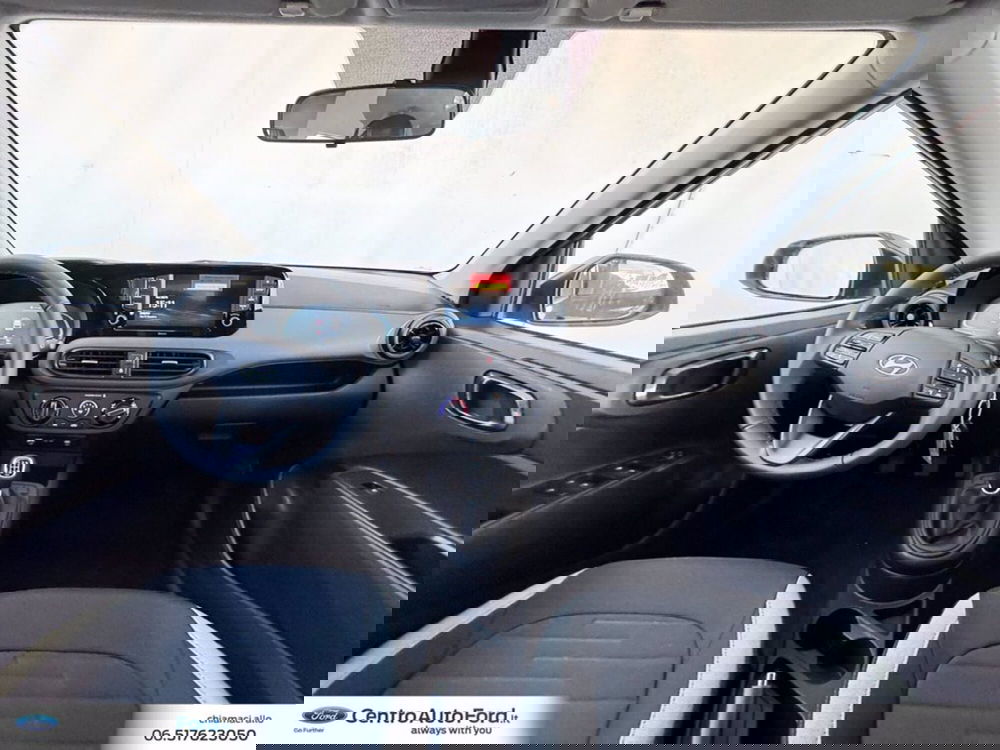 Hyundai i10 nuova a Roma (10)