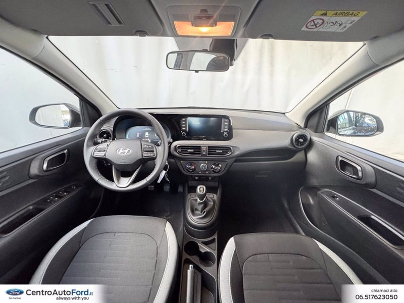 Hyundai i10 nuova a Roma (10)