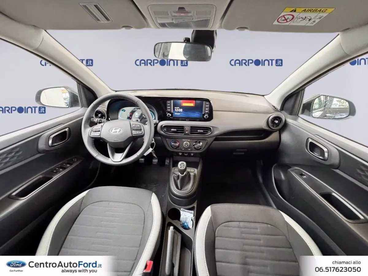 Hyundai i10 nuova a Roma (10)