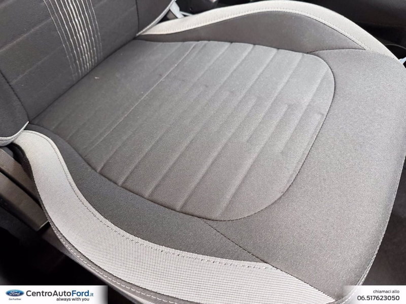 Hyundai i10 nuova a Roma (8)