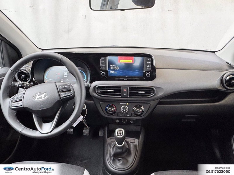 Hyundai i10 nuova a Roma (10)