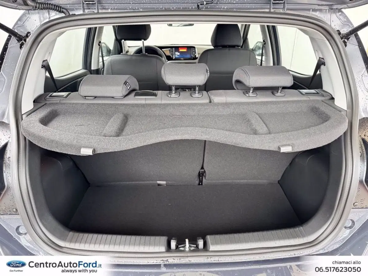 Hyundai i10 nuova a Roma (11)