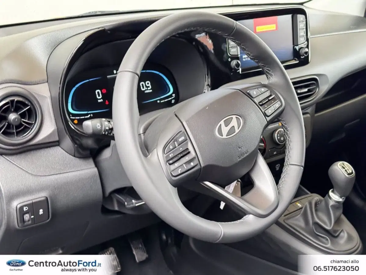 Hyundai i10 nuova a Roma (17)