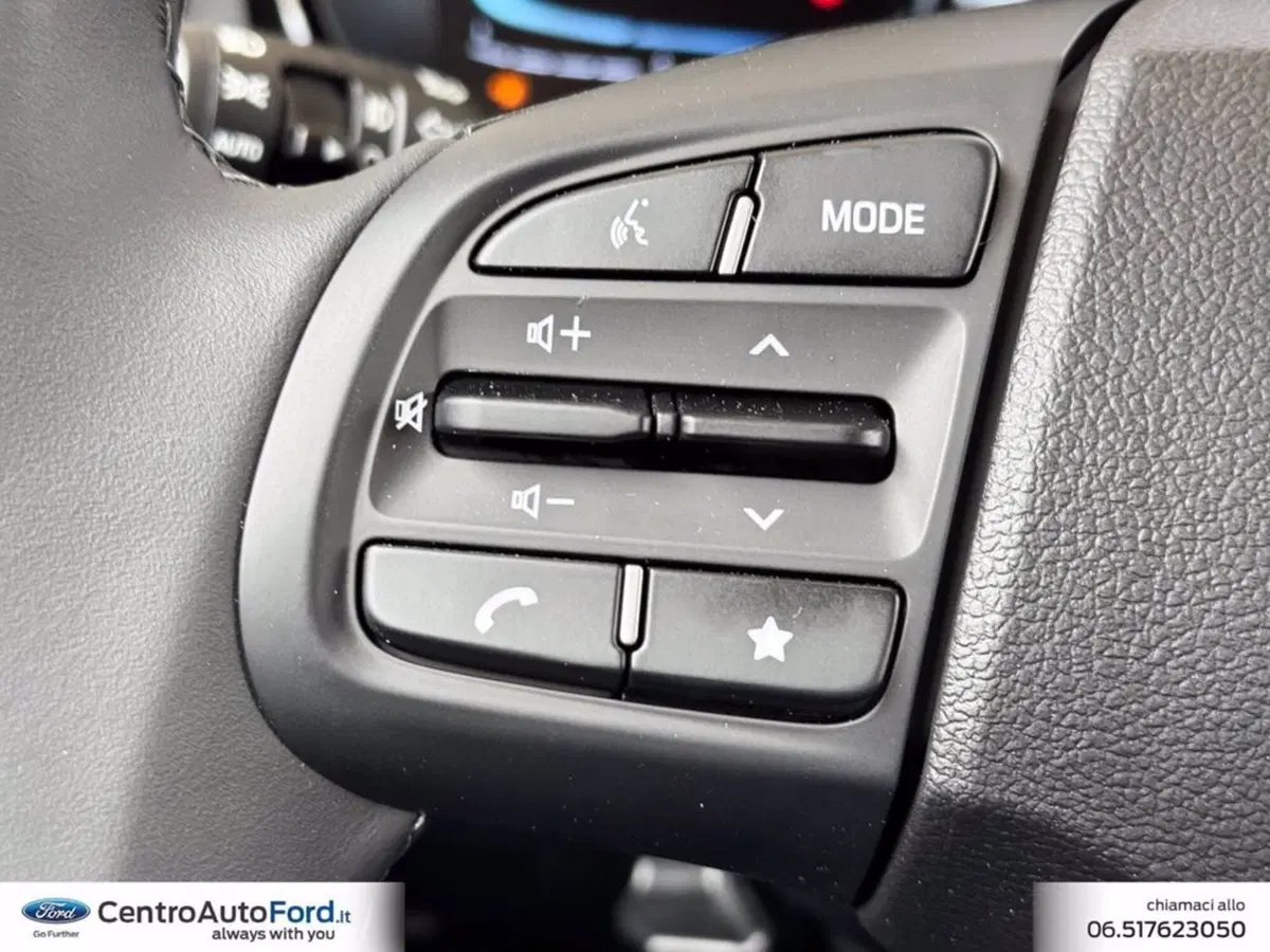 Hyundai i10 nuova a Roma (19)