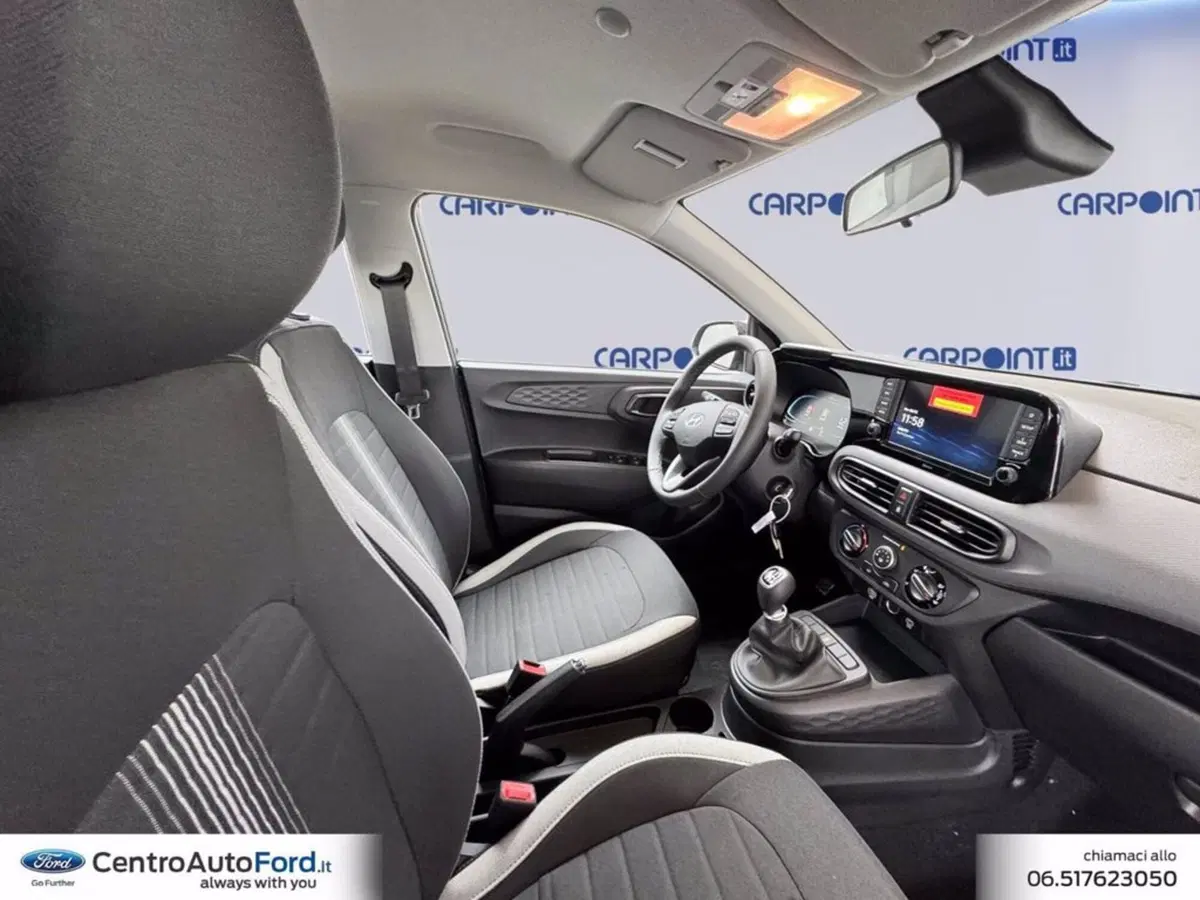 Hyundai i10 nuova a Roma (6)