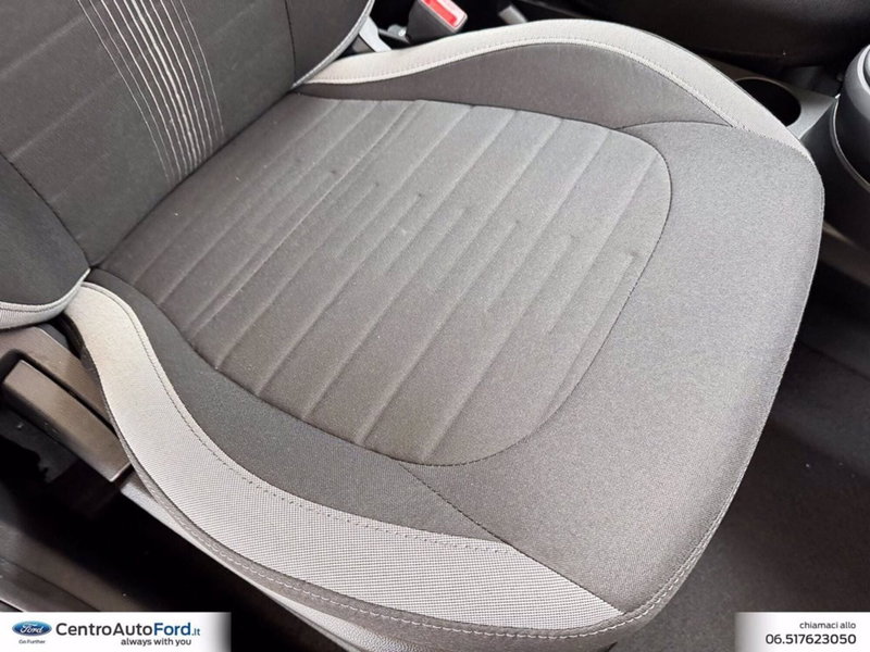 Hyundai i10 nuova a Roma (8)