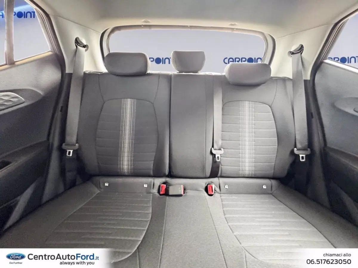 Hyundai i10 nuova a Roma (9)