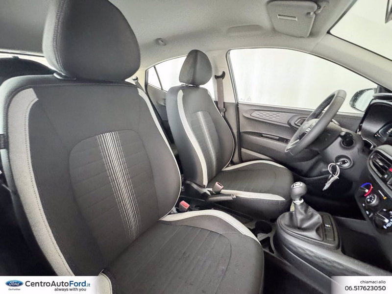 Hyundai i10 nuova a Roma (8)