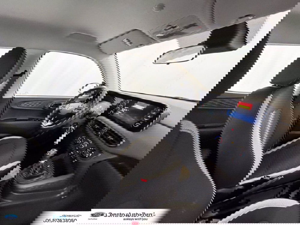 Hyundai i10 nuova a Roma (6)