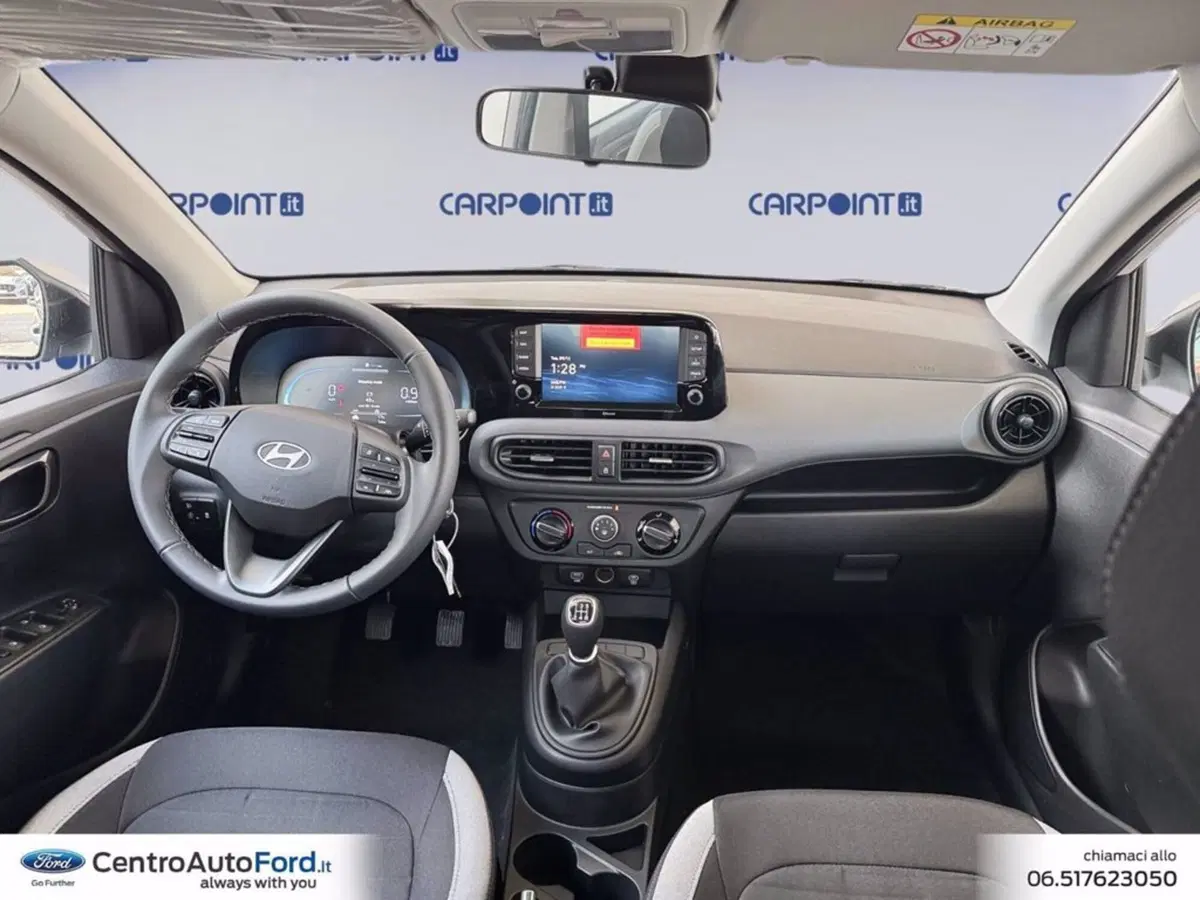 Hyundai i10 nuova a Roma (10)