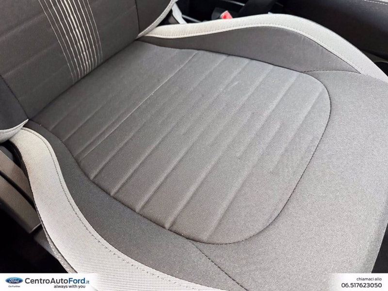 Hyundai i10 nuova a Roma (8)