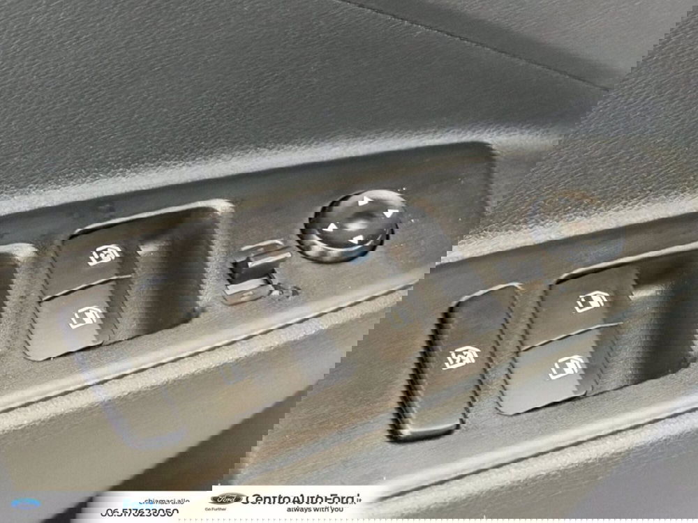 Hyundai i10 nuova a Roma (19)