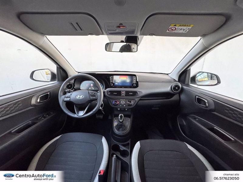 Hyundai i10 nuova a Roma (10)