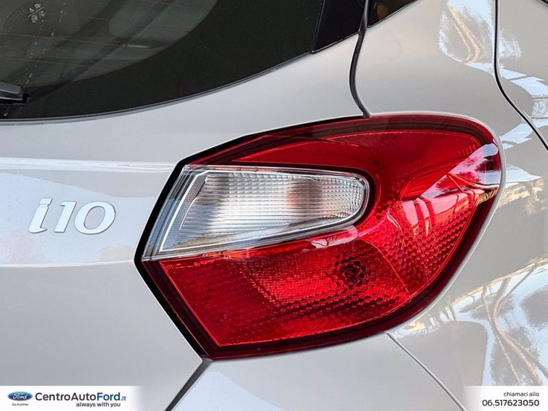 Hyundai i10 nuova a Roma (16)