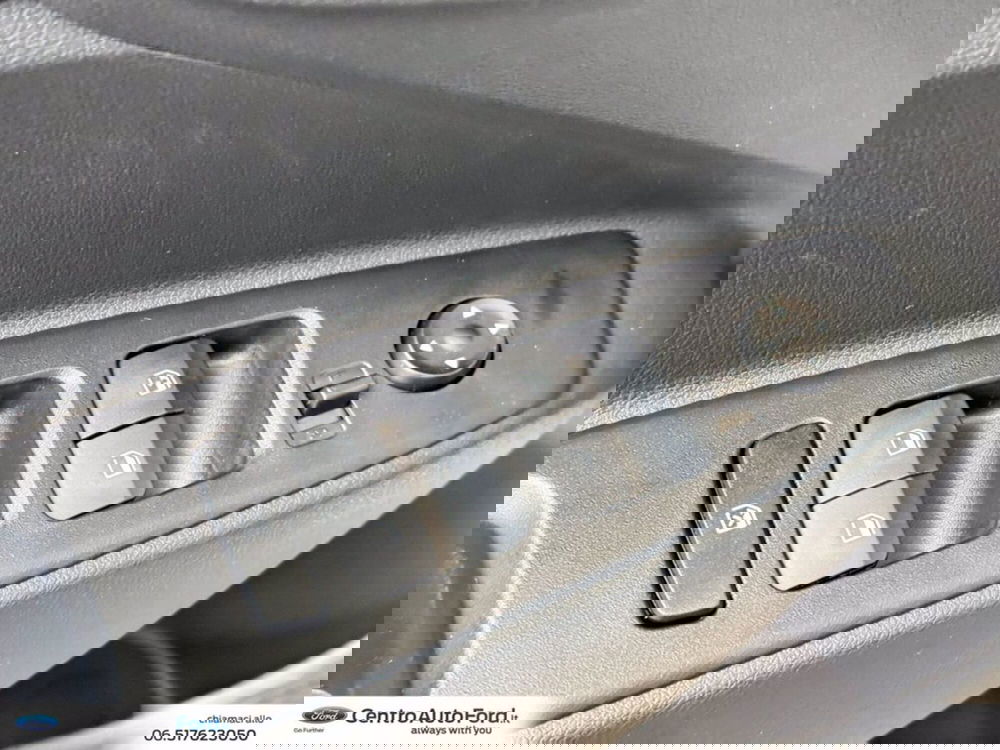 Hyundai i10 nuova a Roma (19)