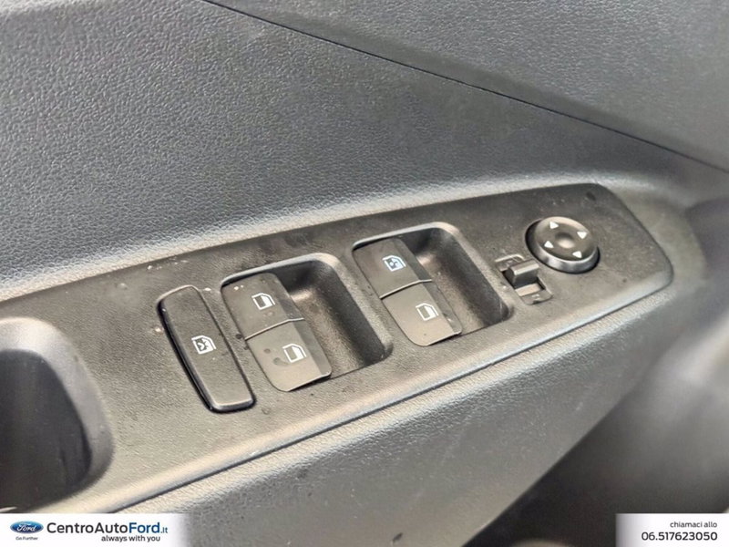 Hyundai i10 nuova a Roma (19)