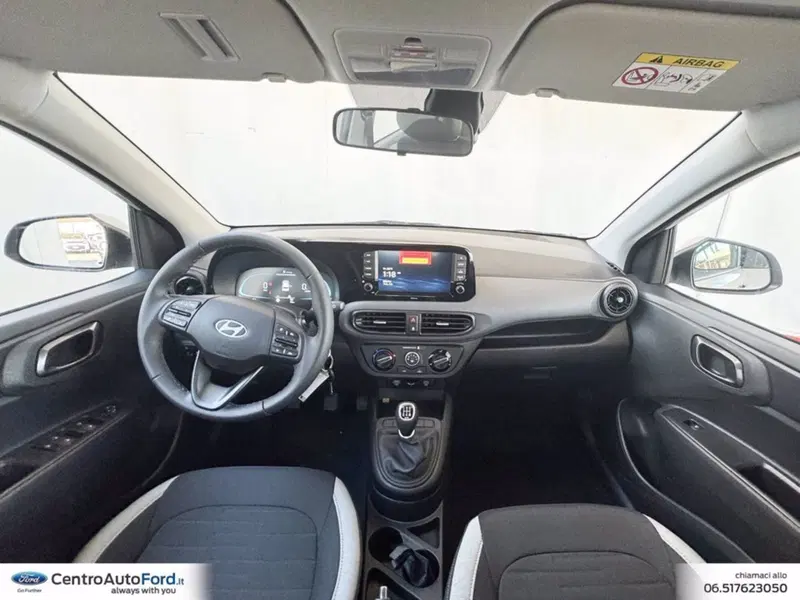Hyundai i10 nuova a Roma (10)