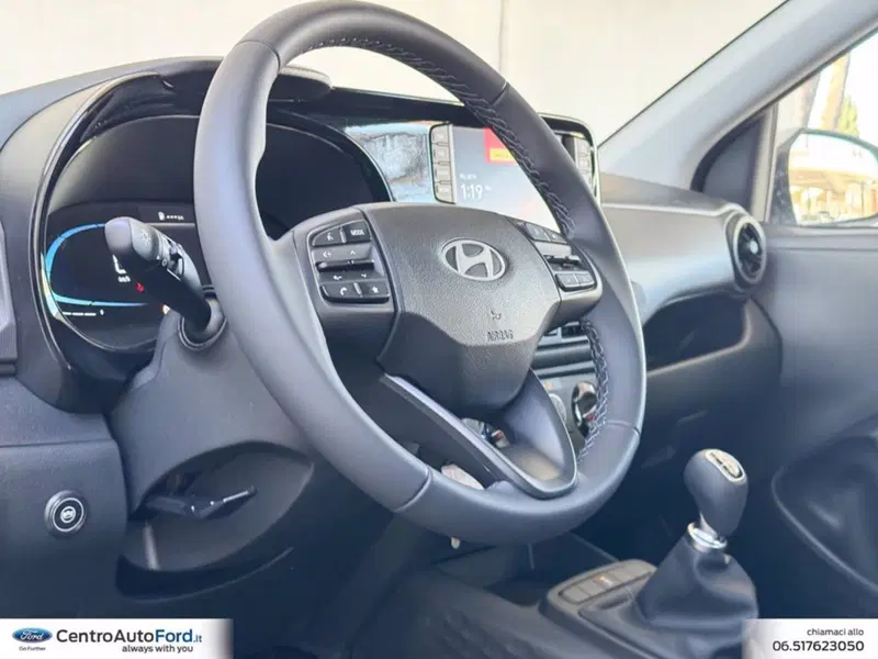 Hyundai i10 nuova a Roma (18)