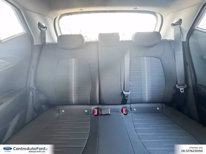 Hyundai i10 nuova a Roma (9)
