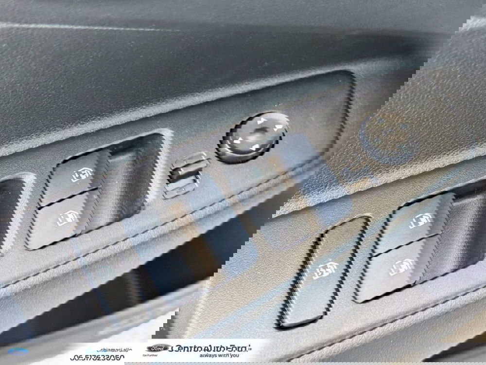 Hyundai i10 nuova a Roma (19)