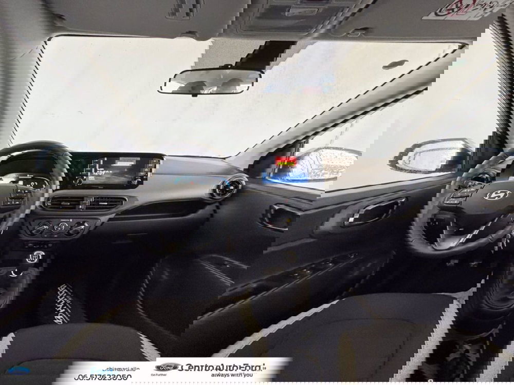 Hyundai i10 nuova a Roma (10)