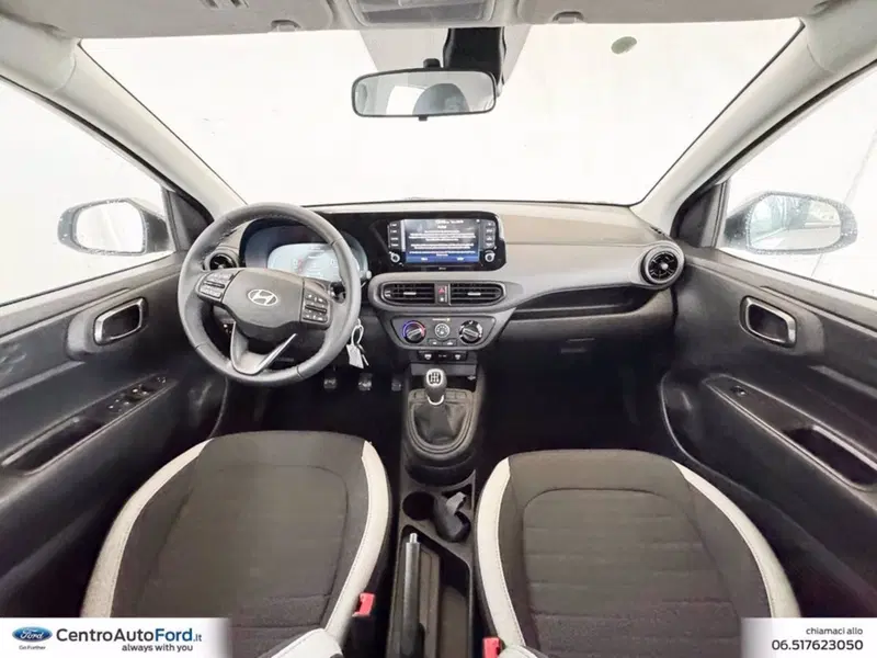 Hyundai i10 nuova a Roma (10)
