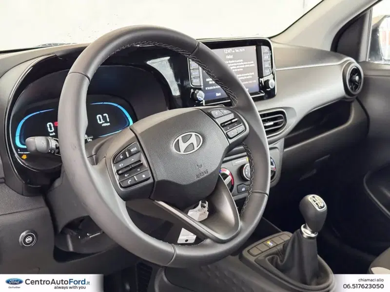 Hyundai i10 nuova a Roma (18)