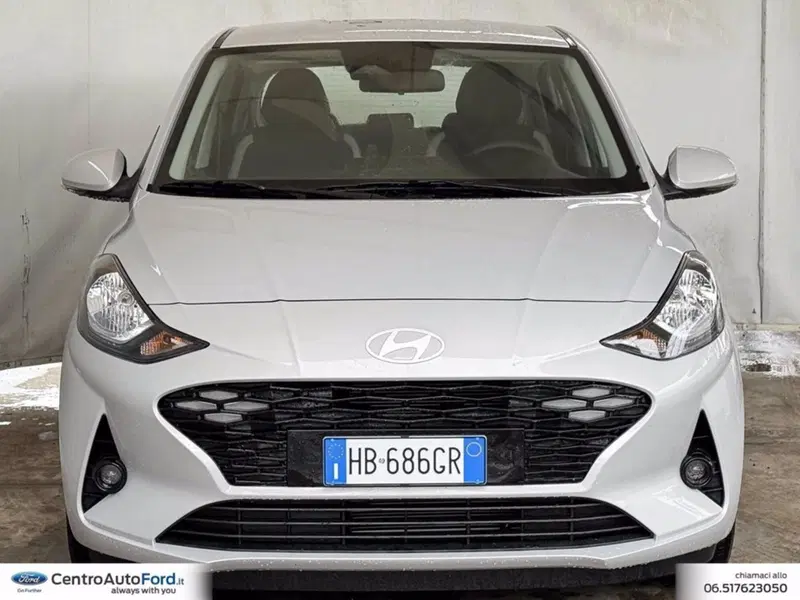 Hyundai i10 nuova a Roma (2)