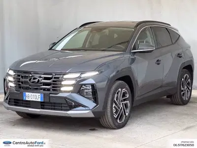 Hyundai Tucson 1.6 crdi 48V Exellence 2wd imt nuova a Albano Laziale
