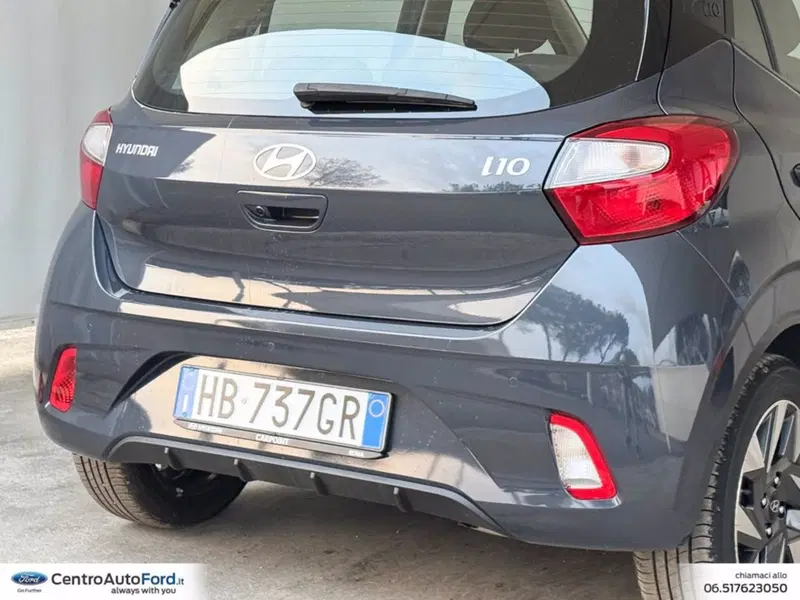 Hyundai i10 nuova a Roma (16)