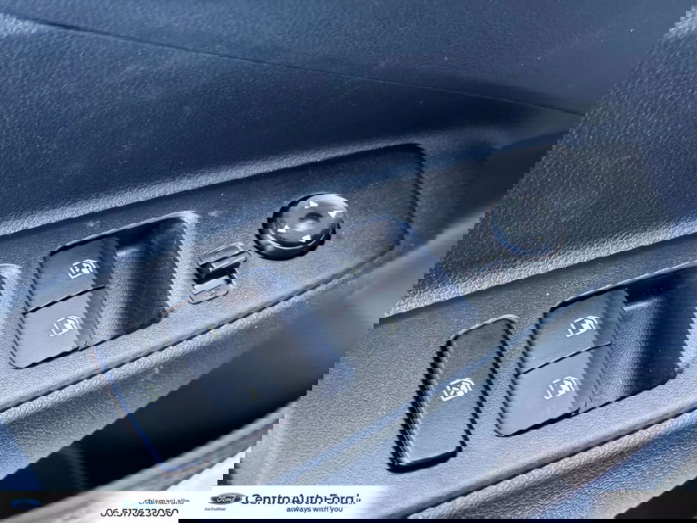 Hyundai i10 nuova a Roma (18)