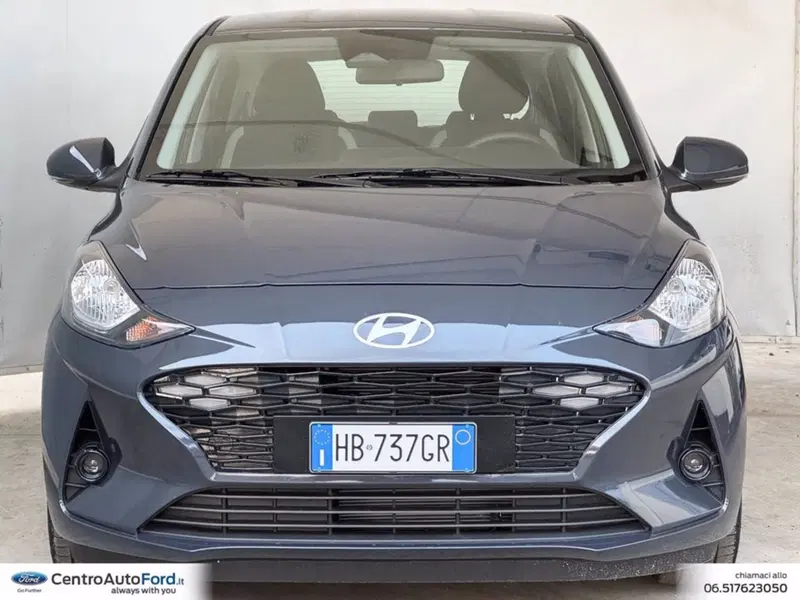 Hyundai i10 nuova a Roma (2)