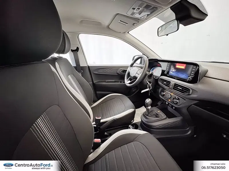 Hyundai i10 nuova a Roma (6)