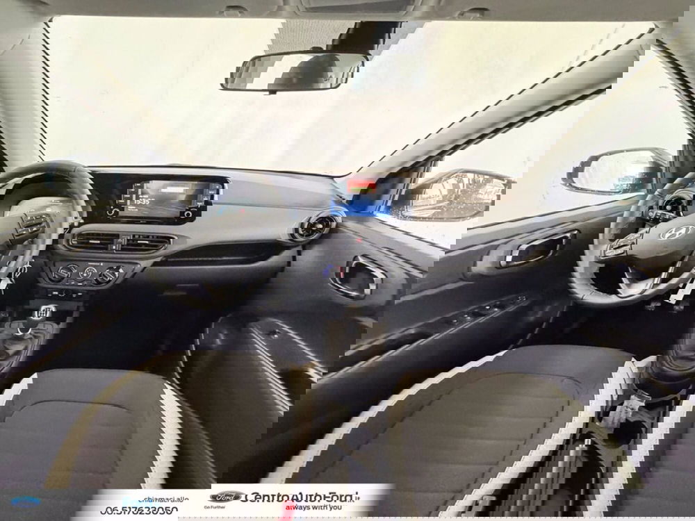 Hyundai i10 nuova a Roma (10)