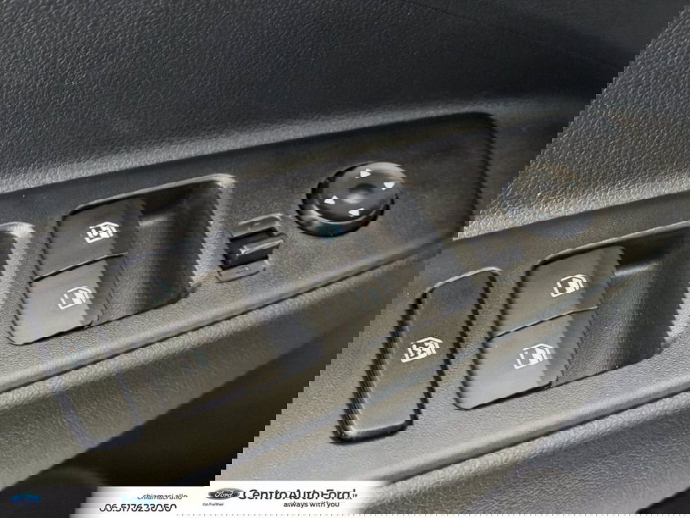 Hyundai i10 nuova a Roma (19)