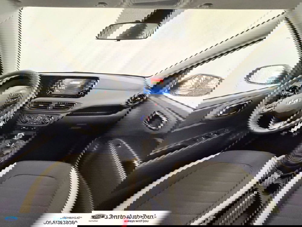 Hyundai i10 nuova a Roma (10)