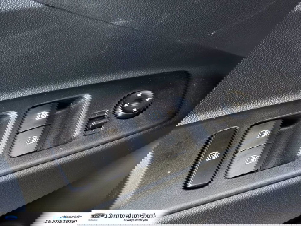 Hyundai i10 nuova a Roma (19)