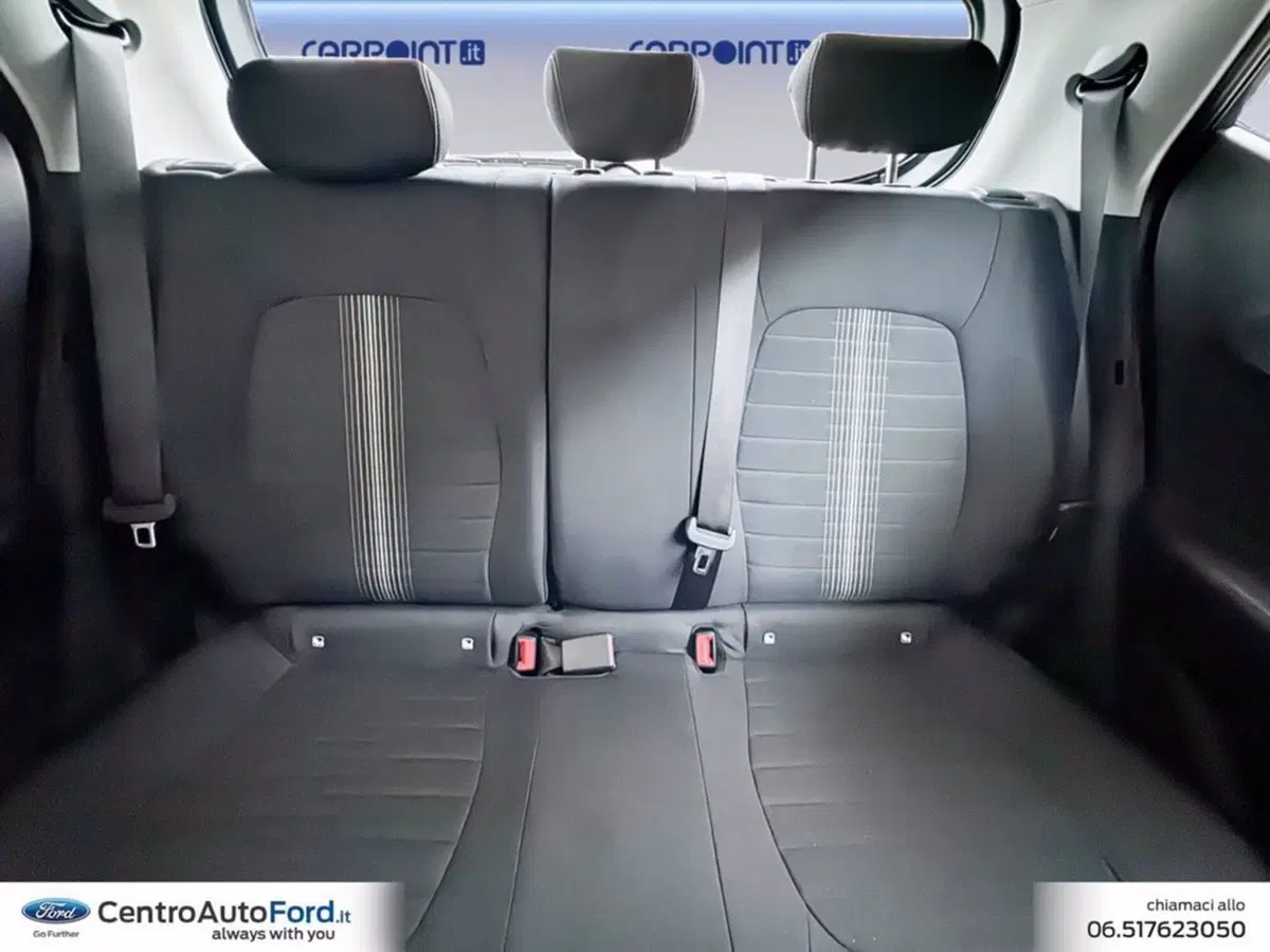 Hyundai i10 nuova a Roma (9)
