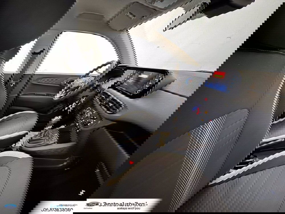 Hyundai i10 nuova a Roma (6)