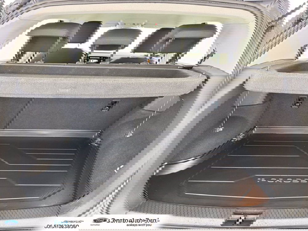 Volkswagen T-Cross usata a Roma (11)