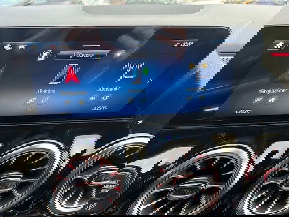 Mercedes-Benz GLA SUV nuova a Potenza (11)