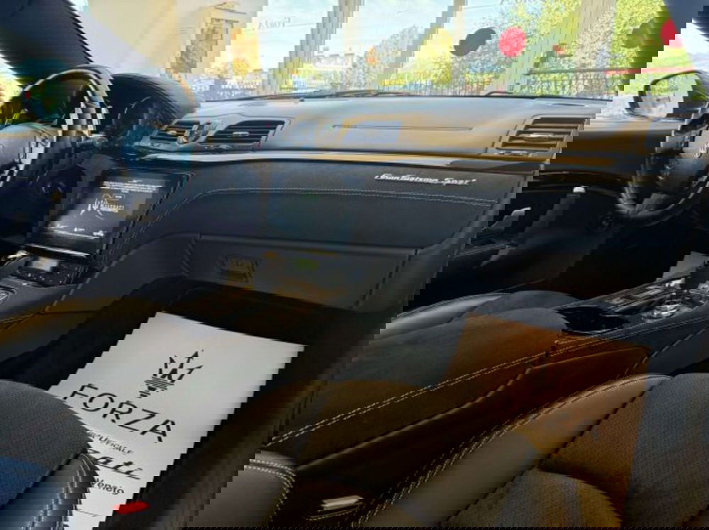 Maserati Granturismo usata a Torino (10)