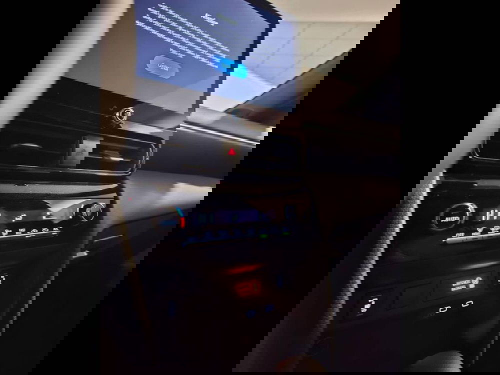 Toyota Yaris Cross usata a Torino (9)