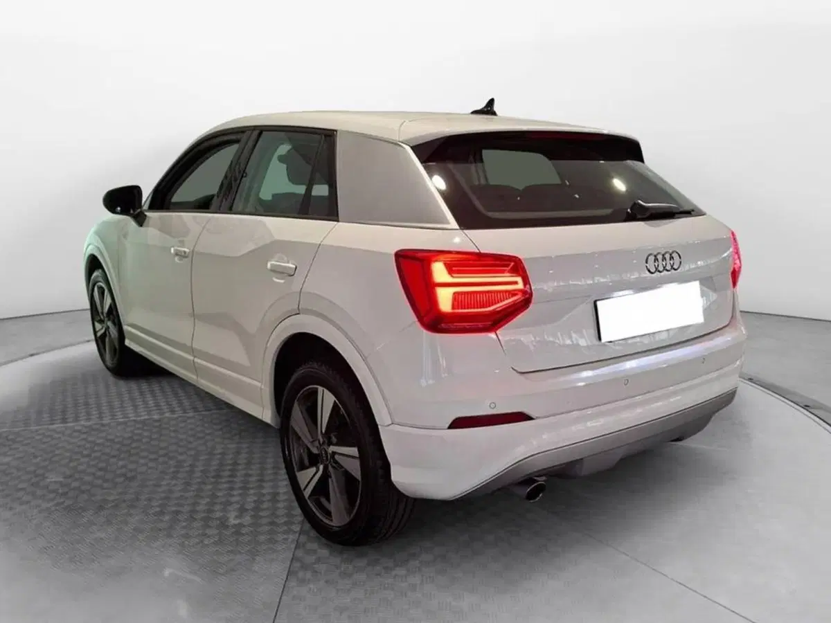 Audi Q2 usata a Torino (4)