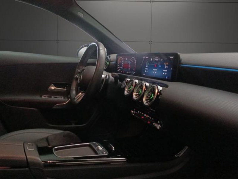 Mercedes-Benz Classe A usata a Milano (11)